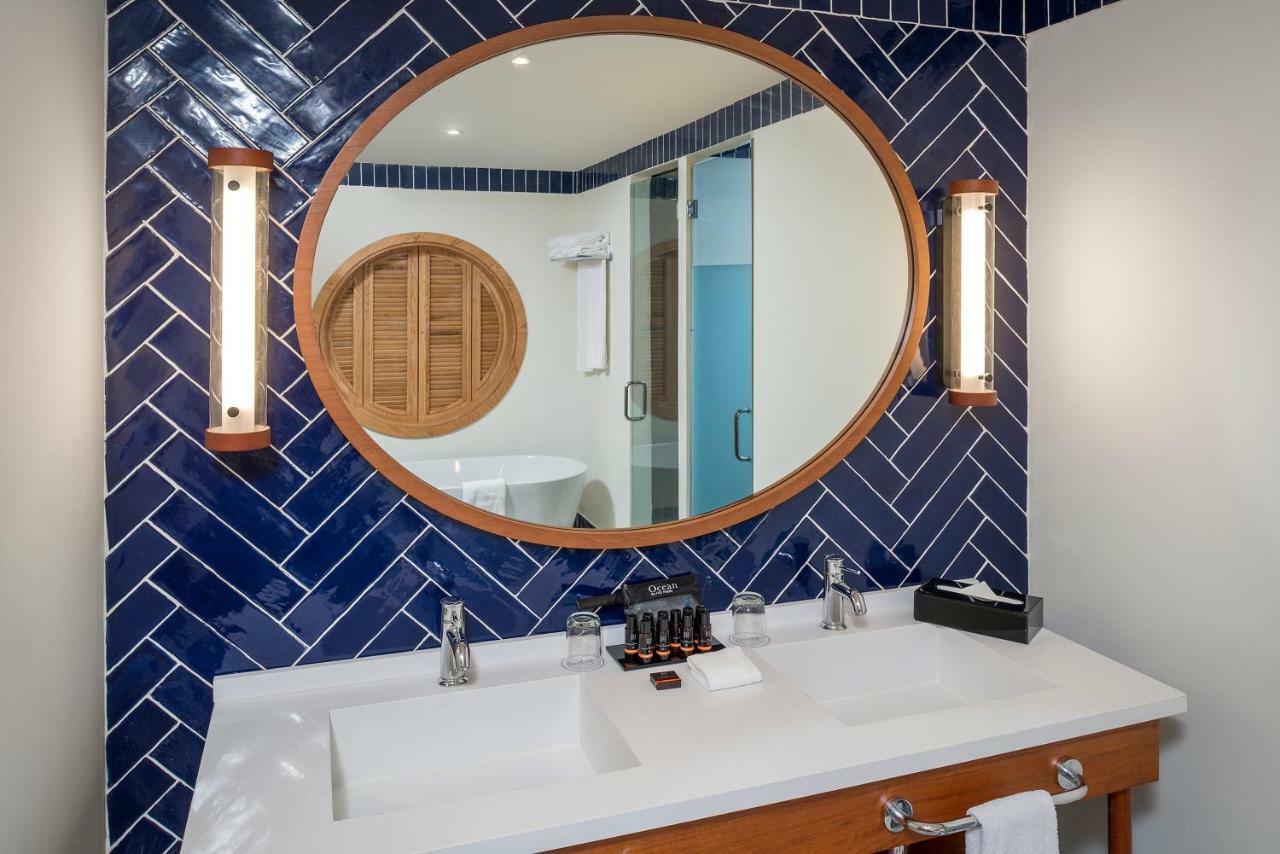 El Beso Privilege Royal Master Suite Ocean View